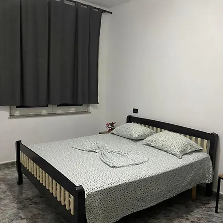 Tirana Apartment Апартаменты Тирана