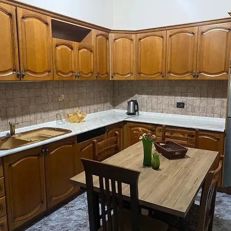 Appartement Tirana Apartment *